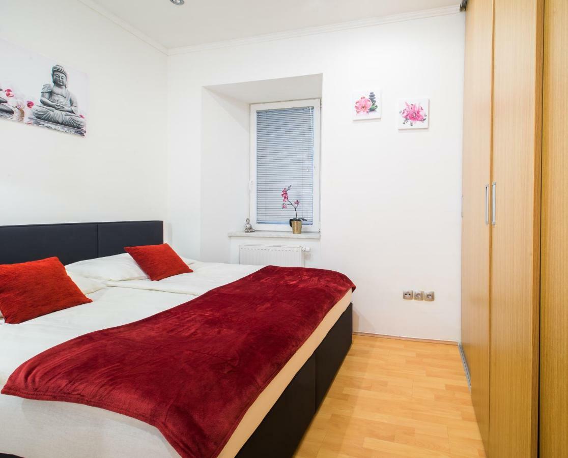 Bella Donna Apartment มาริบอร์ ภายนอก รูปภาพ